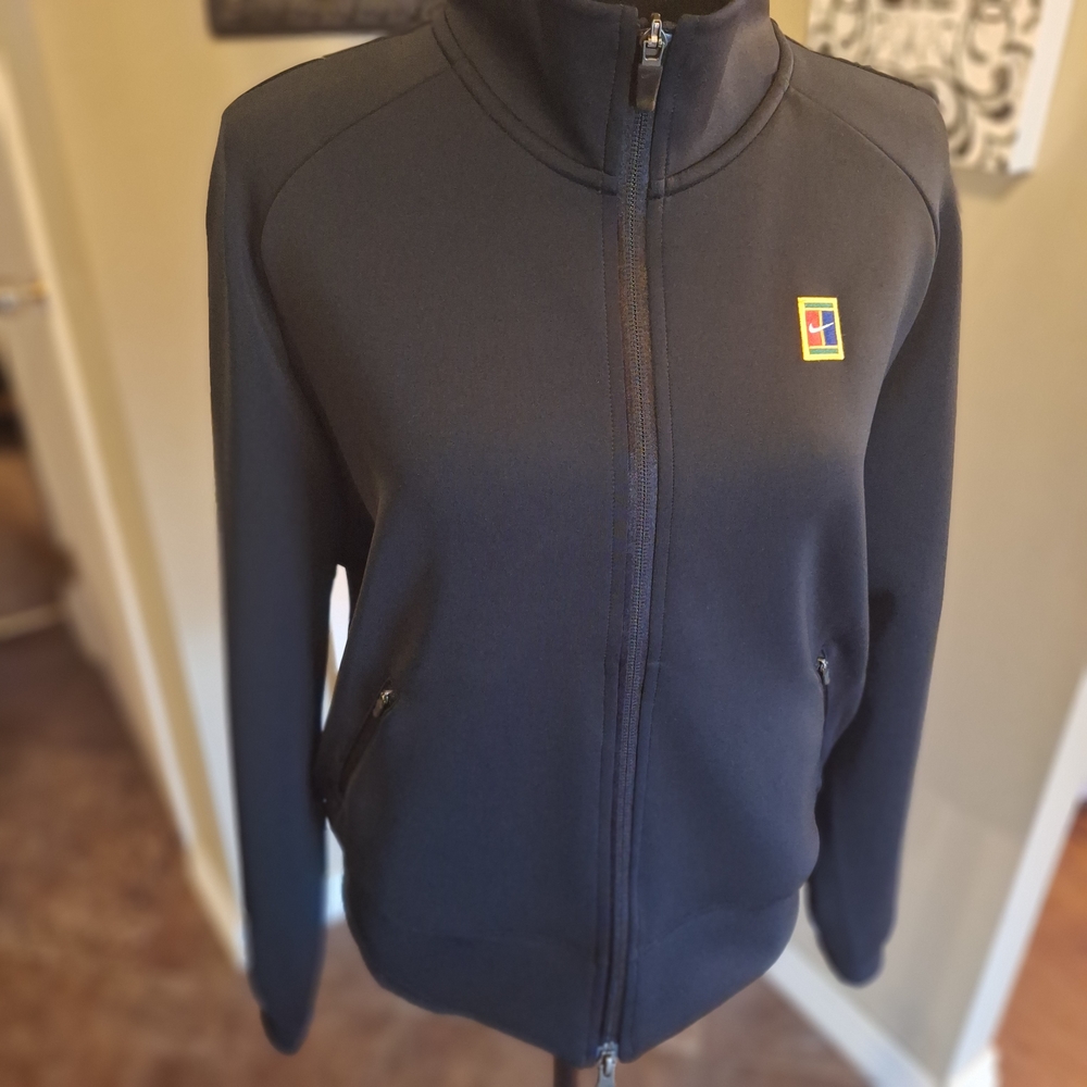 Nike Court Women's Black Bomber Tennis Jacket Batwing Sleeve with Logo Sz L
